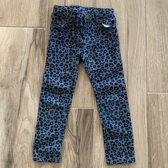 Awesome Pants Bundle - Picture 2 of 9